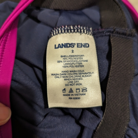 Lands End 1 piece, size 2 - Picture 3 of 4